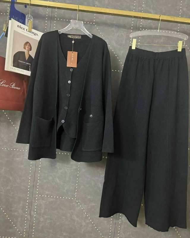 Купить Женский костюм черный оптом Садовод Интернет-каталог Садовод интернет-каталог