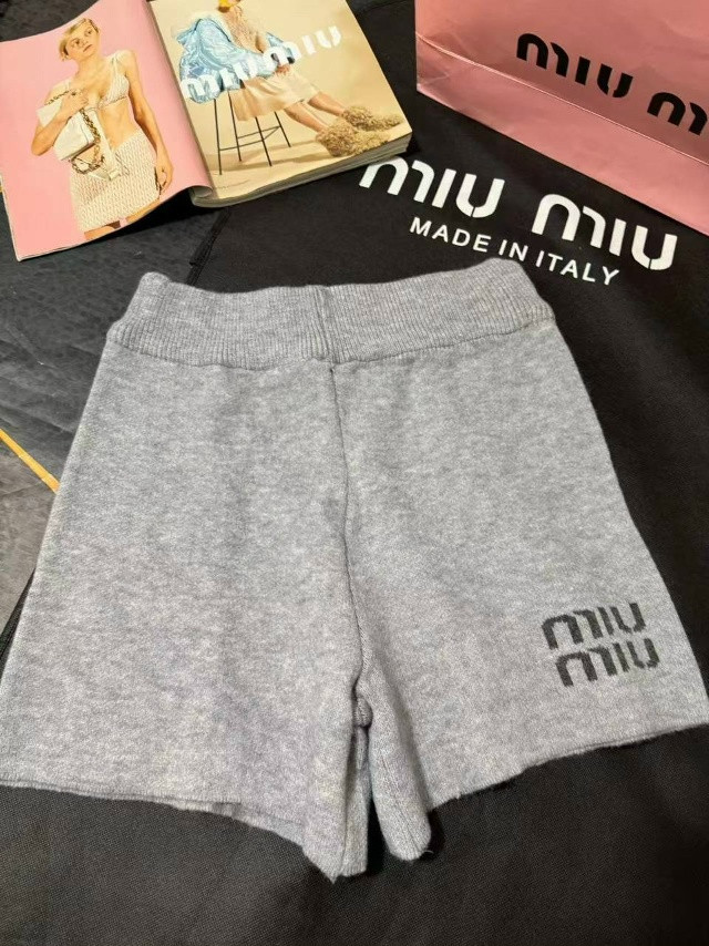 Купить Женский костюм серый оптом Садовод Интернет-каталог Садовод интернет-каталог