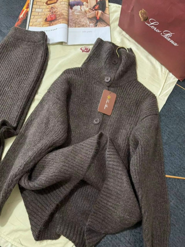 Купить Женский костюм коричневый оптом Садовод Интернет-каталог Садовод интернет-каталог