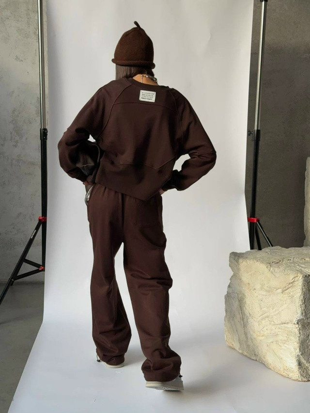 Купить Женский костюм коричневый оптом Садовод Интернет-каталог Садовод интернет-каталог