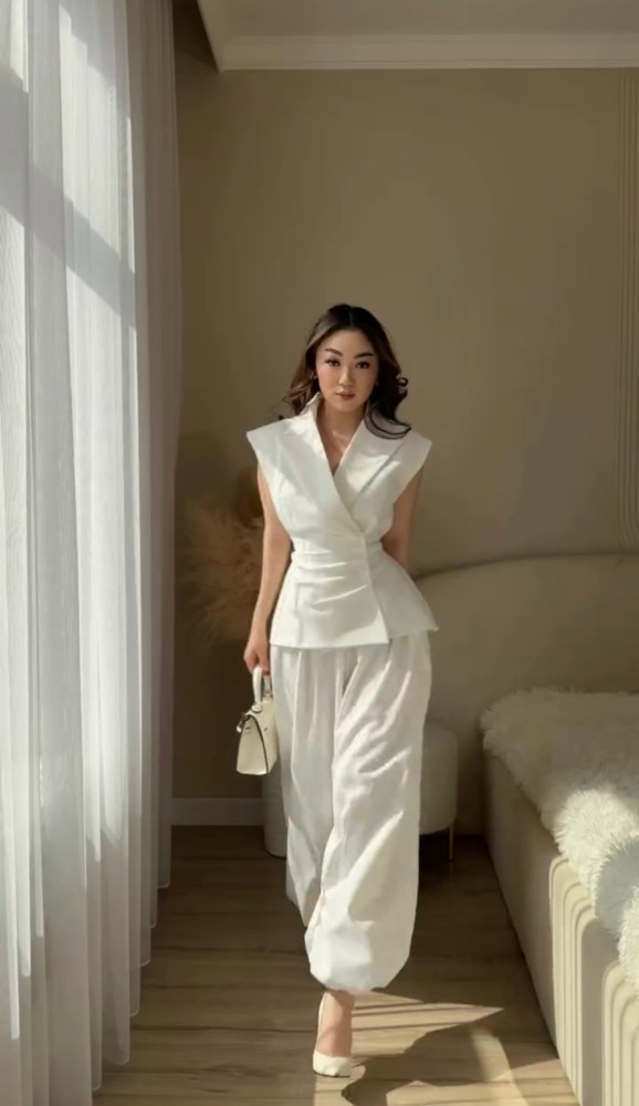 Купить Женский костюм белый оптом Садовод Интернет-каталог Садовод интернет-каталог