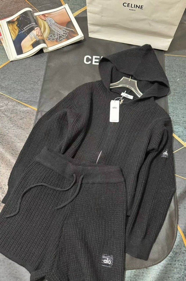 Купить Женский костюм черный оптом Садовод Интернет-каталог Садовод интернет-каталог