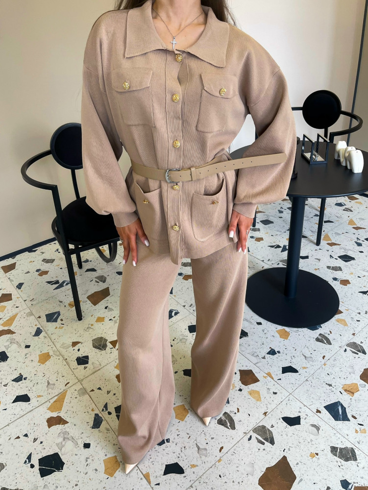 Купить Женский костюм бежевый оптом Садовод Интернет-каталог Садовод интернет-каталог