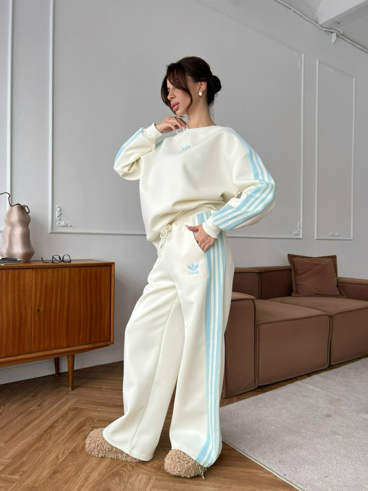 Купить Женский костюм белый оптом Садовод Интернет-каталог Садовод интернет-каталог