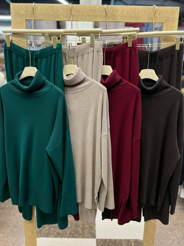 Купить Женский костюм изумрудный оптом Садовод Интернет-каталог Садовод интернет-каталог