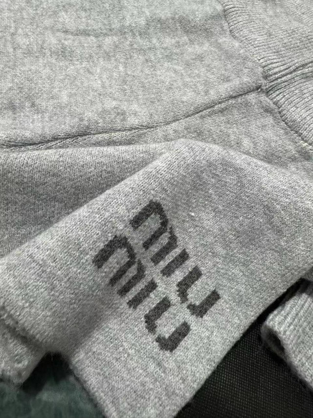 Купить Женский костюм серый оптом Садовод Интернет-каталог Садовод интернет-каталог