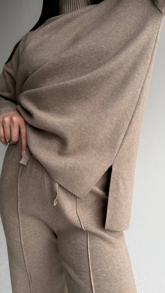 Купить Женский костюм молочный оптом Садовод Интернет-каталог Садовод интернет-каталог