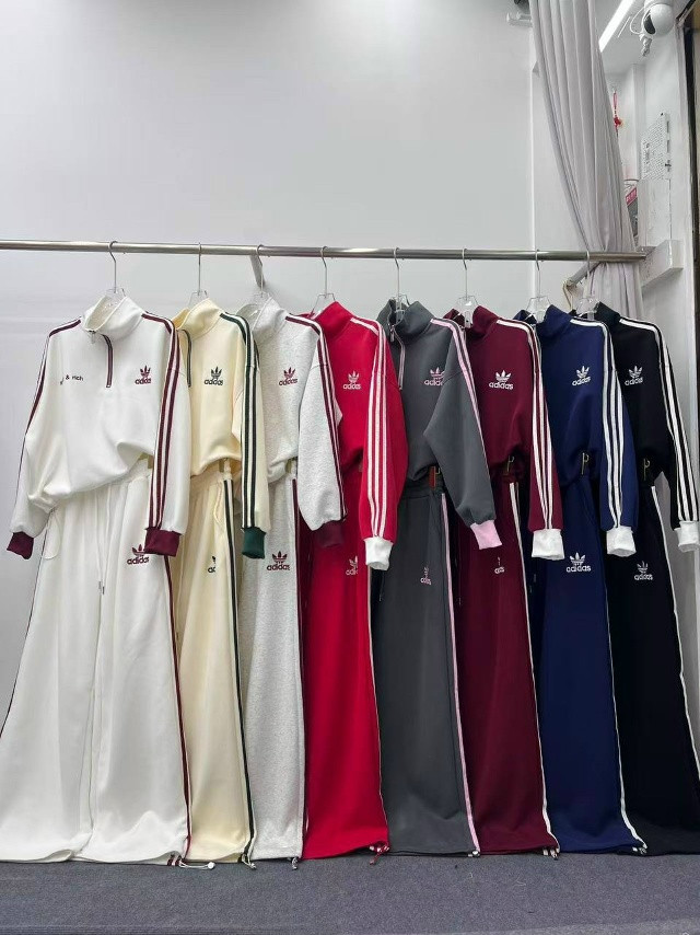 Купить Женский костюм бордовый оптом Садовод Интернет-каталог Садовод интернет-каталог