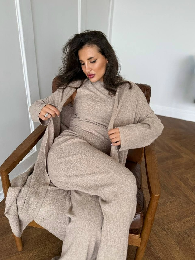 Купить Женский костюм молочный оптом Садовод Интернет-каталог Садовод интернет-каталог