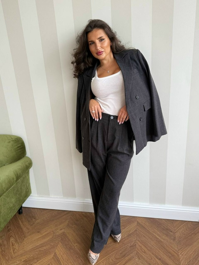 Купить Женский костюм серый оптом Садовод Интернет-каталог Садовод интернет-каталог