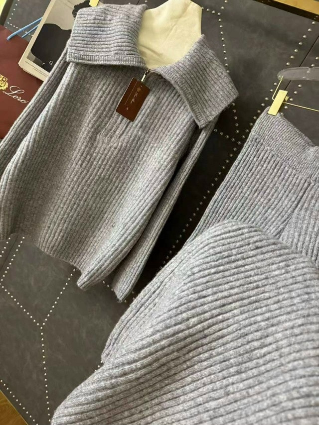 Купить Женский костюм серый оптом Садовод Интернет-каталог Садовод интернет-каталог