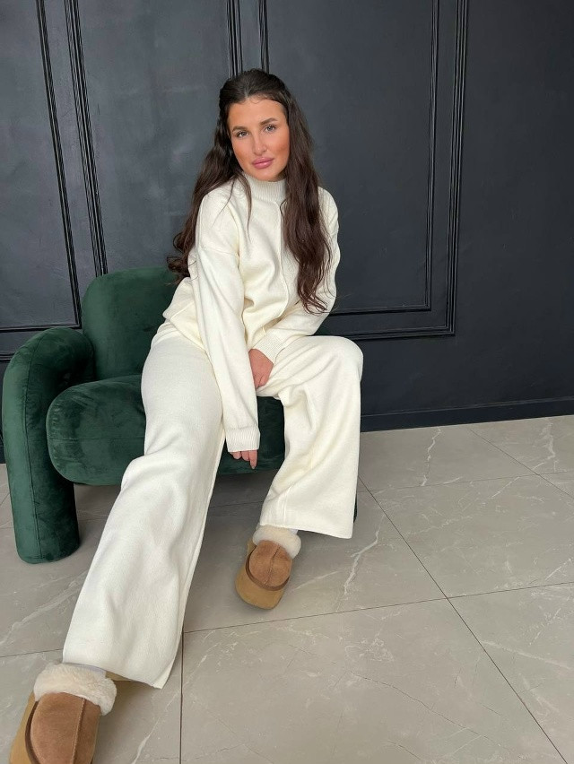 Купить Женский костюм молочный оптом Садовод Интернет-каталог Садовод интернет-каталог