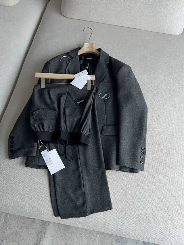 Купить Женский костюм темно-серый оптом Садовод Интернет-каталог Садовод интернет-каталог