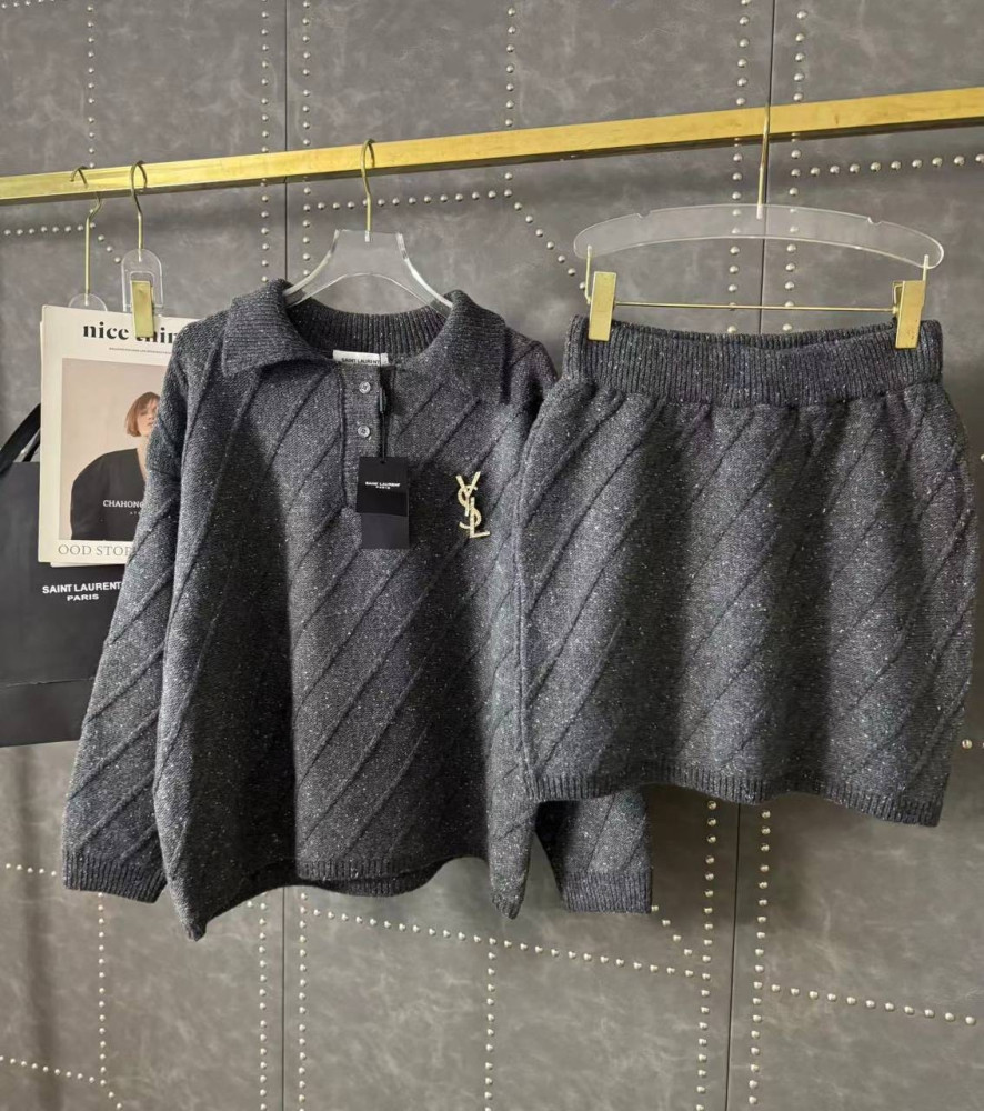 Купить Женский костюм серый оптом Садовод Интернет-каталог Садовод интернет-каталог