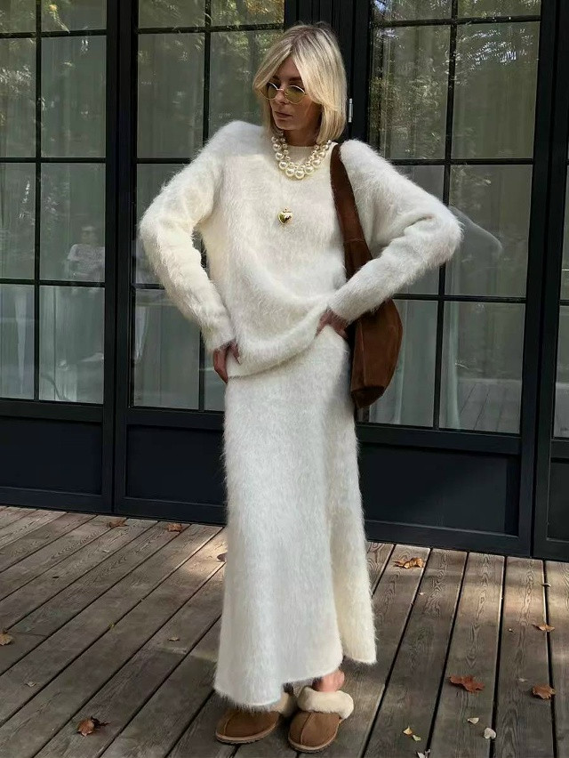 Купить Женский костюм белый оптом Садовод Интернет-каталог Садовод интернет-каталог