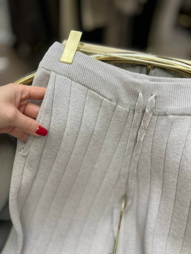 Купить Женский костюм серый оптом Садовод Интернет-каталог Садовод интернет-каталог