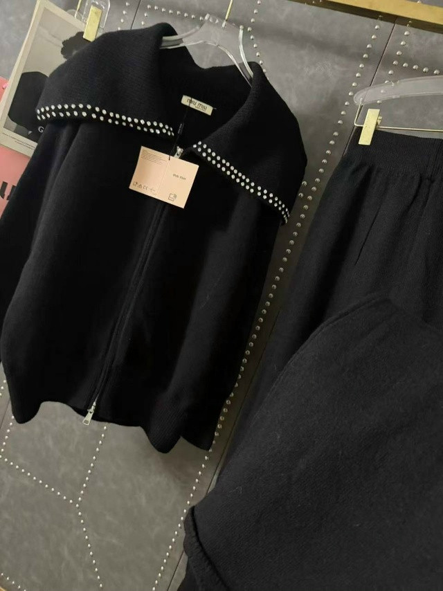 Купить Женский костюм черный оптом Садовод Интернет-каталог Садовод интернет-каталог