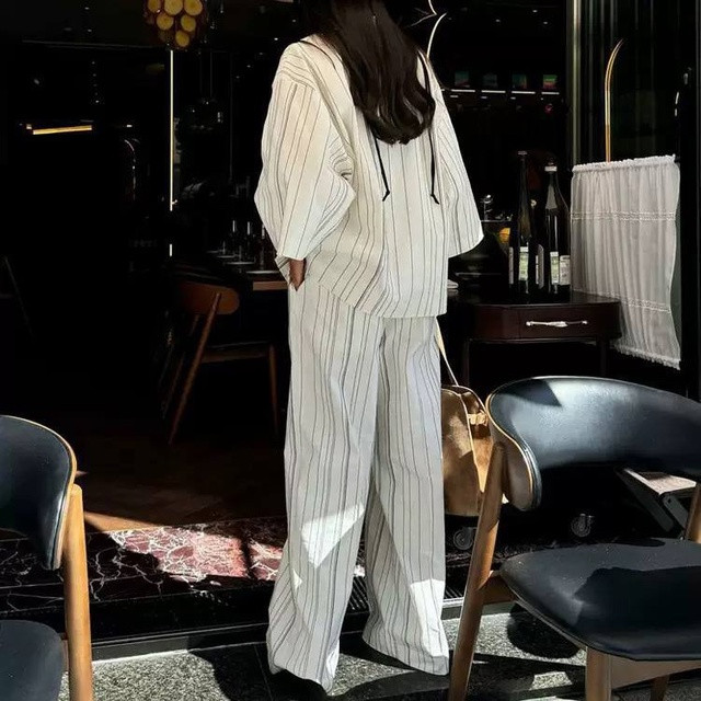 Купить Женский костюм белый оптом Садовод Интернет-каталог Садовод интернет-каталог