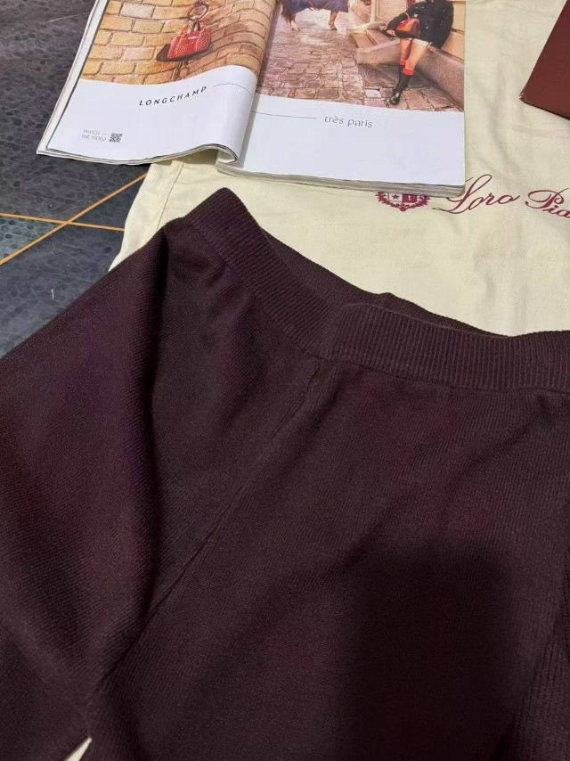 Купить Женский костюм коричневый оптом Садовод Интернет-каталог Садовод интернет-каталог