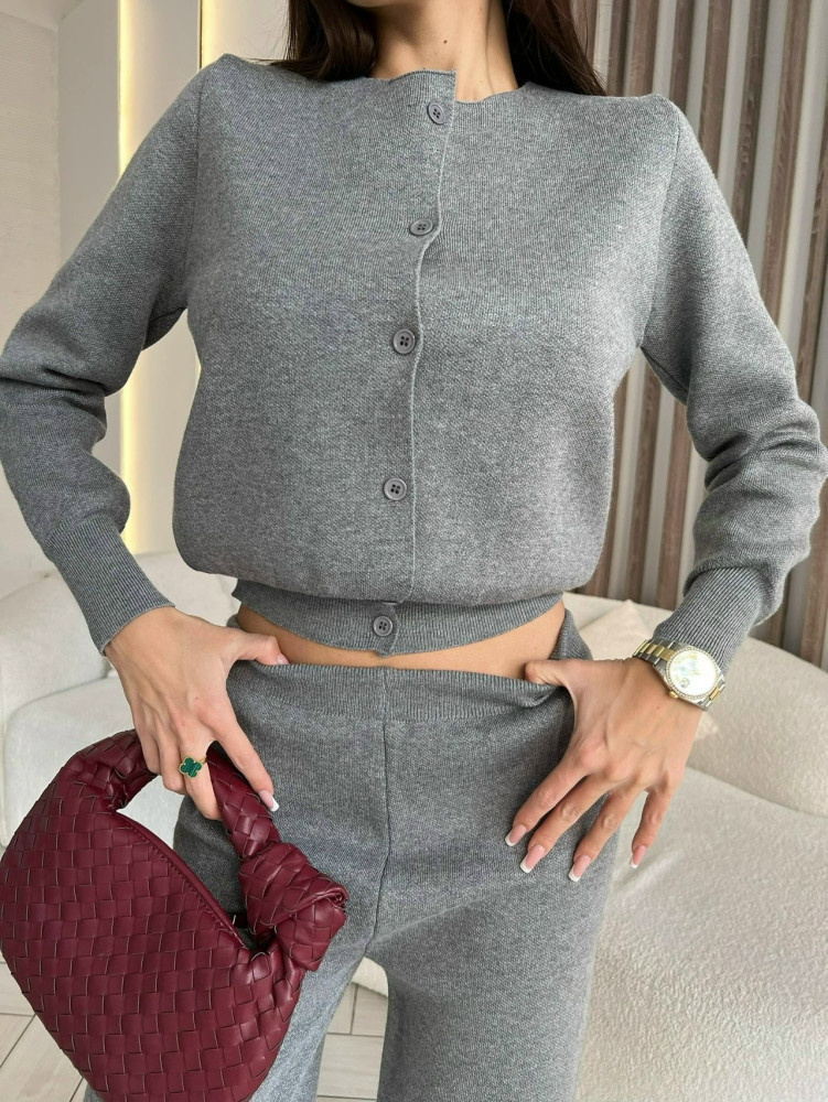 Купить Женский костюм серый оптом Садовод Интернет-каталог Садовод интернет-каталог