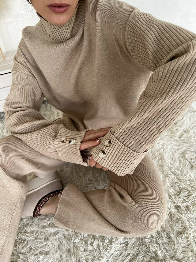 Купить Женский костюм бежевый оптом Садовод Интернет-каталог Садовод интернет-каталог