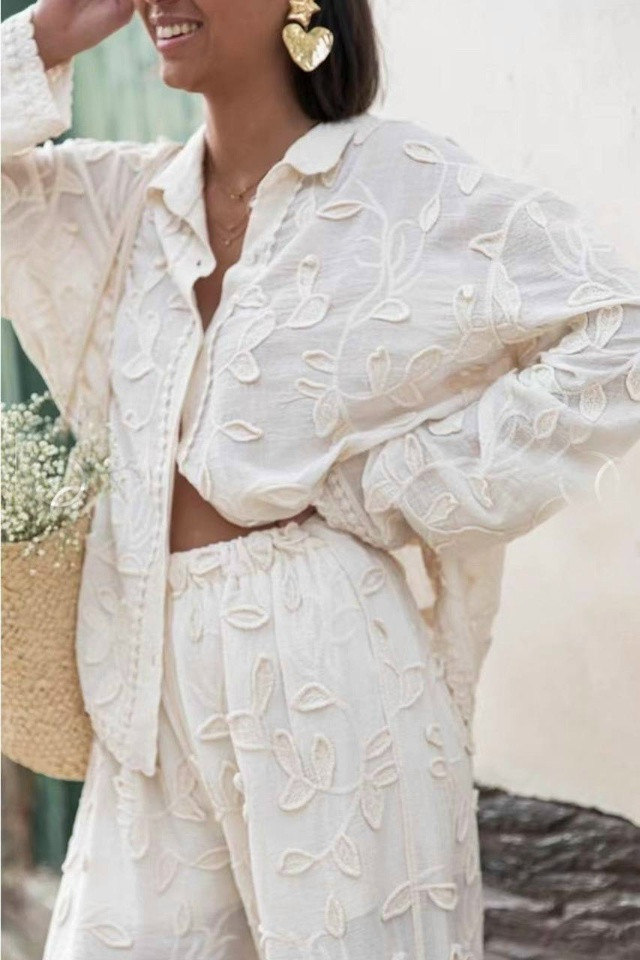 Купить Женский костюм белый оптом Садовод Интернет-каталог Садовод интернет-каталог