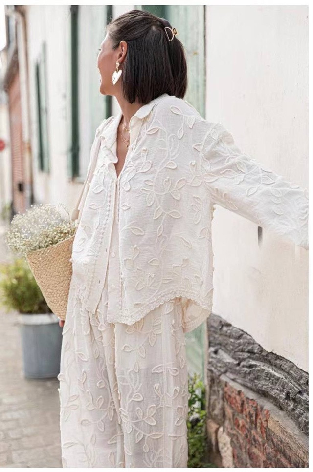 Купить Женский костюм белый оптом Садовод Интернет-каталог Садовод интернет-каталог