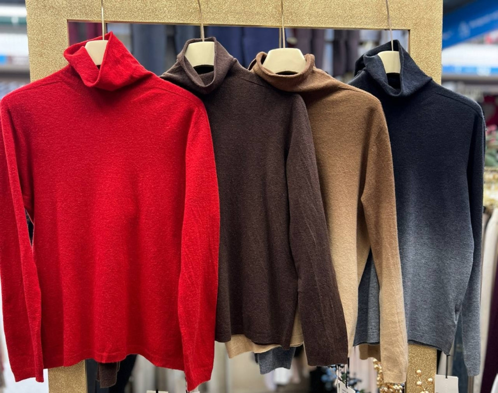 Купить Женская водолазка красная оптом Садовод Интернет-каталог Садовод интернет-каталог