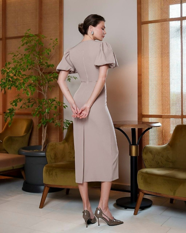 Купить Платье бежевое оптом Садовод Интернет-каталог Садовод интернет-каталог