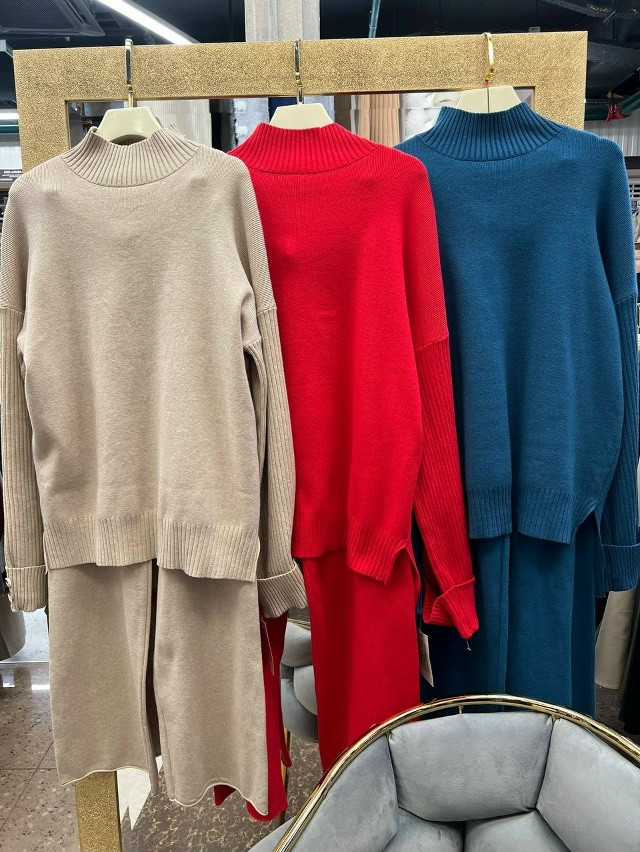 Купить Женский костюм красный оптом Садовод Интернет-каталог Садовод интернет-каталог