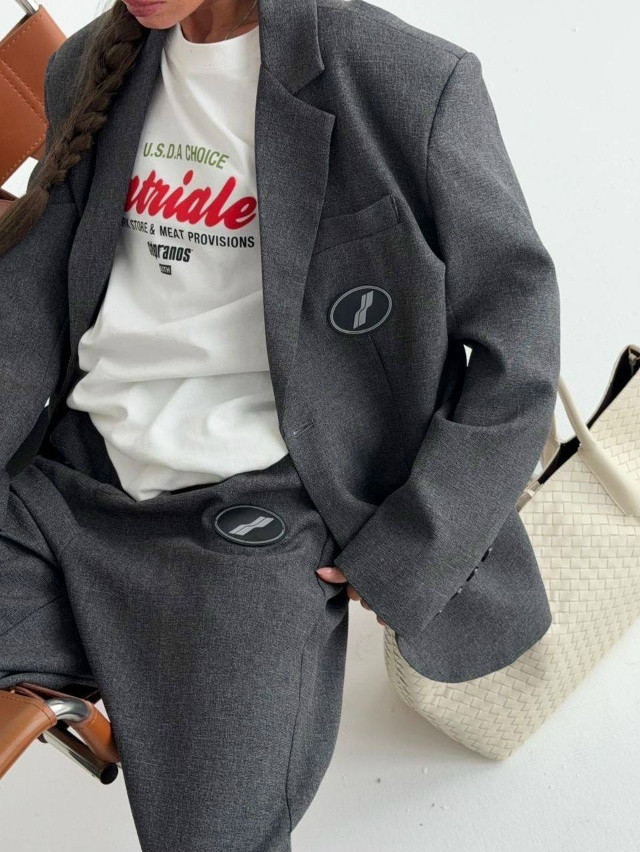 Купить Женский костюм темно-серый оптом Садовод Интернет-каталог Садовод интернет-каталог