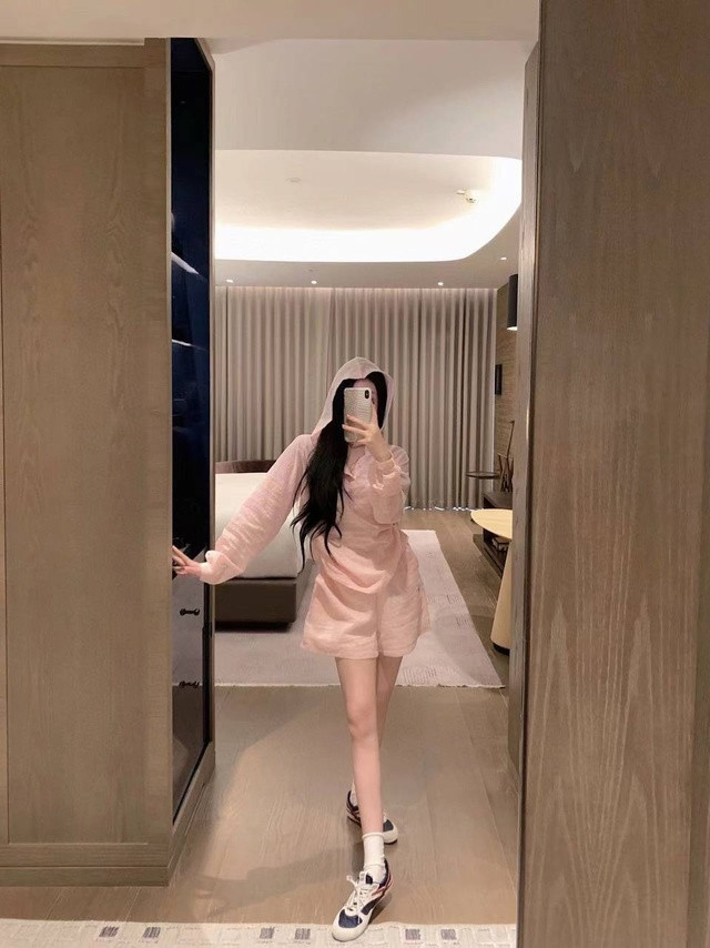 Купить Женский костюм бежевый оптом Садовод Интернет-каталог Садовод интернет-каталог