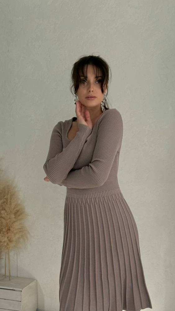 Купить Платье бежевое оптом Садовод Интернет-каталог Садовод интернет-каталог