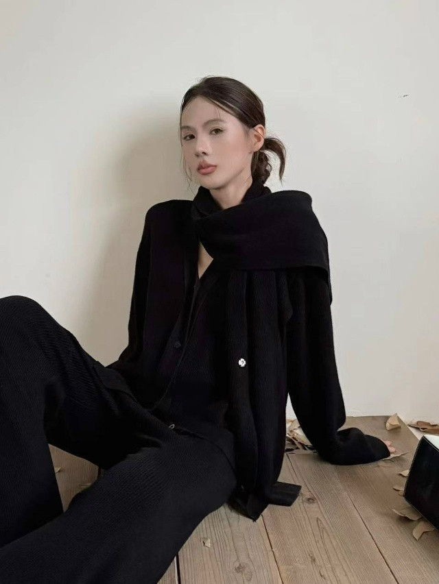 Купить Женский костюм черный оптом Садовод Интернет-каталог Садовод интернет-каталог