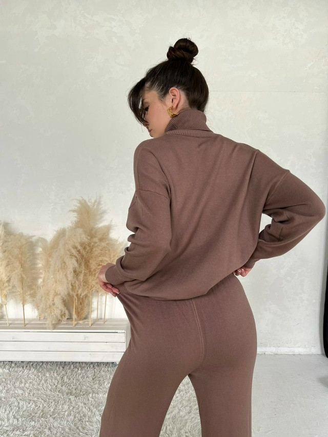 Купить Женский костюм коричневый оптом Садовод Интернет-каталог Садовод интернет-каталог