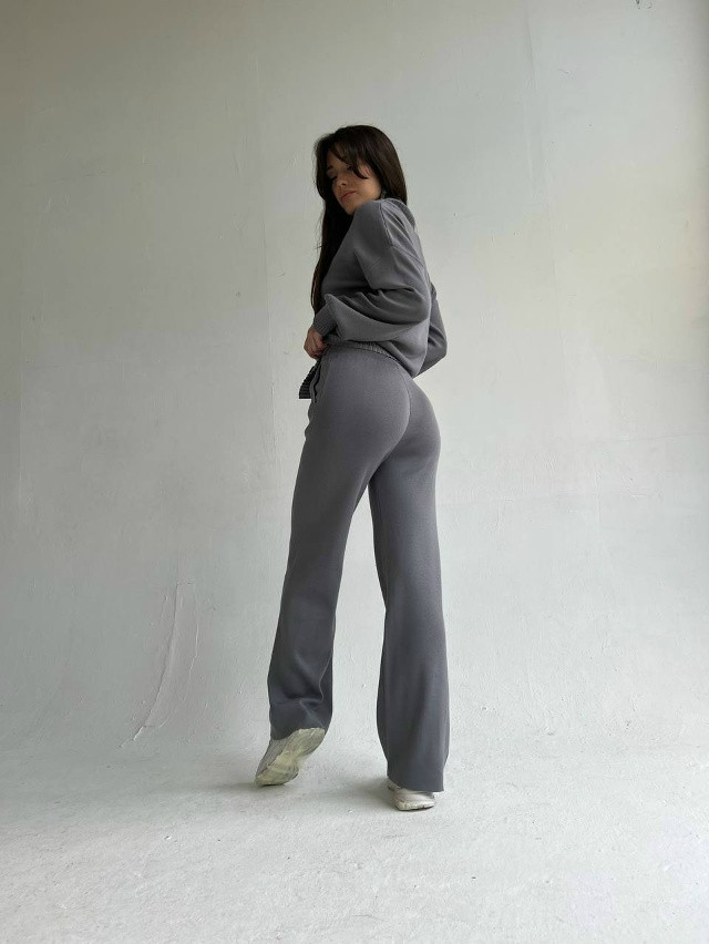 Купить Женский костюм серый оптом Садовод Интернет-каталог Садовод интернет-каталог