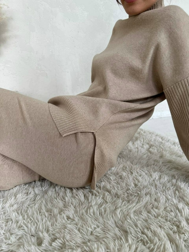 Купить Женский костюм бежевый оптом Садовод Интернет-каталог Садовод интернет-каталог