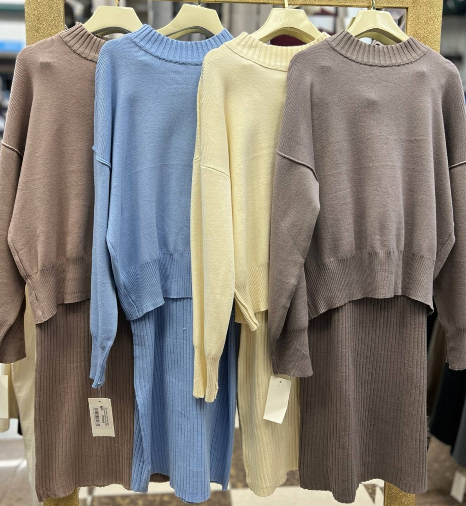 Купить Женский костюм бежевый оптом Садовод Интернет-каталог Садовод интернет-каталог