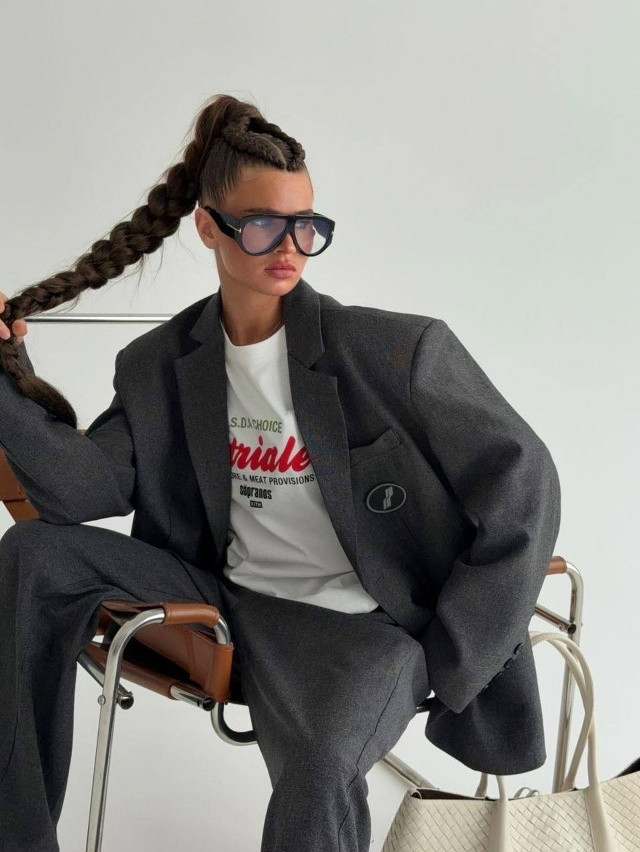 Купить Женский костюм темно-серый оптом Садовод Интернет-каталог Садовод интернет-каталог