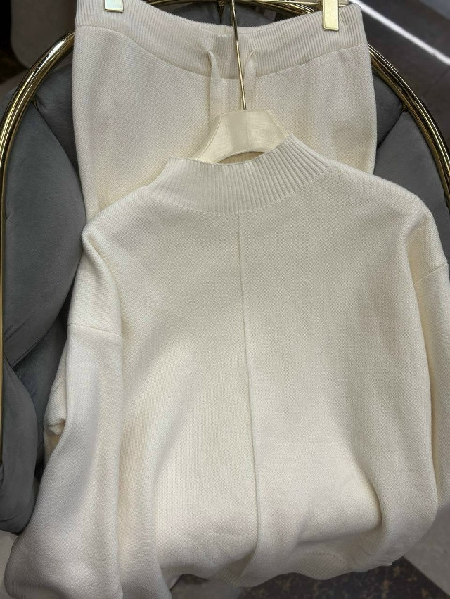 Купить Женский костюм молочный оптом Садовод Интернет-каталог Садовод интернет-каталог