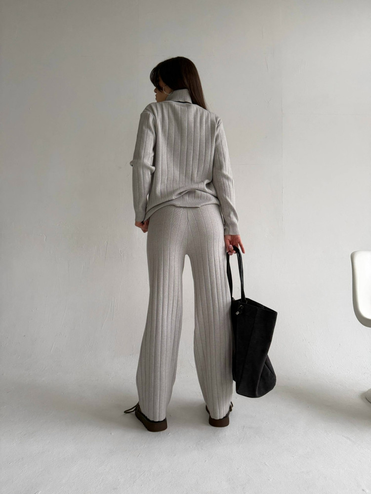 Купить Женский костюм серый оптом Садовод Интернет-каталог Садовод интернет-каталог