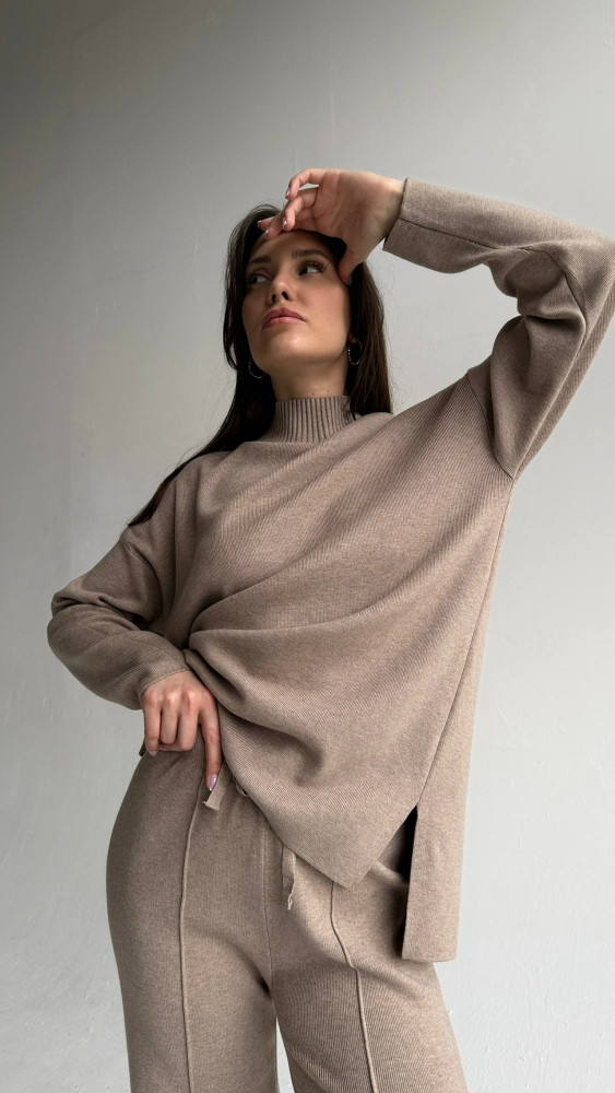 Купить Женский костюм бежевый оптом Садовод Интернет-каталог Садовод интернет-каталог