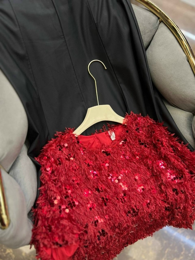 Купить Топ красный оптом Садовод Интернет-каталог Садовод интернет-каталог