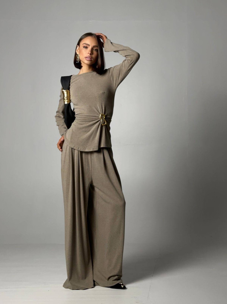 Купить Женский костюм коричневый оптом Садовод Интернет-каталог Садовод интернет-каталог