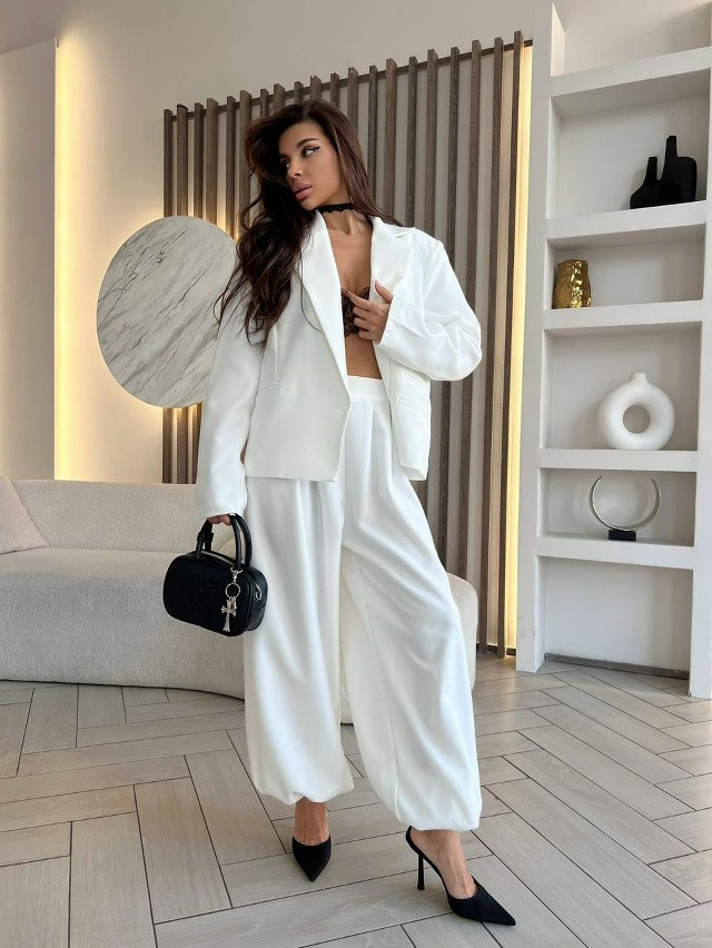 Купить Женский костюм белый оптом Садовод Интернет-каталог Садовод интернет-каталог