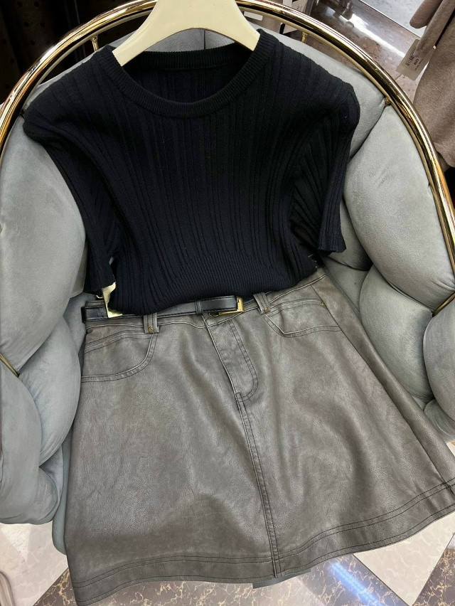 Купить Женская футболка черная оптом Садовод Интернет-каталог Садовод интернет-каталог