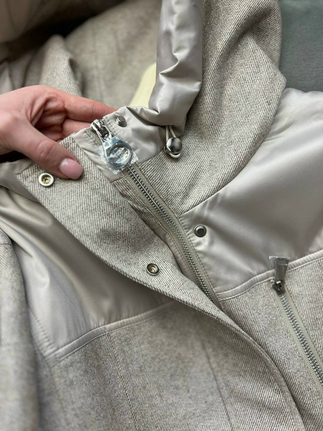 Купить Куртка женская бежевая оптом Садовод Интернет-каталог Садовод интернет-каталог