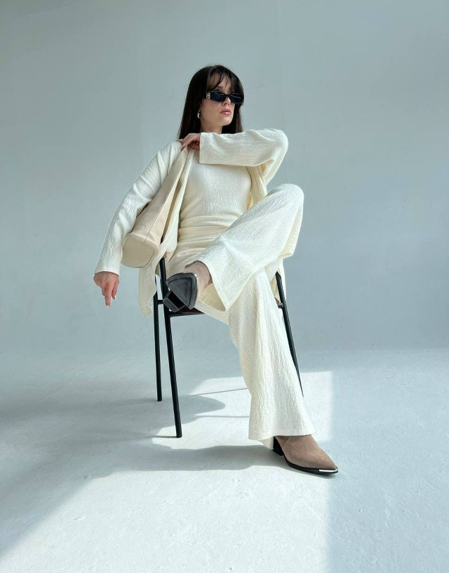 Купить Женский костюм молочный оптом Садовод Интернет-каталог Садовод интернет-каталог