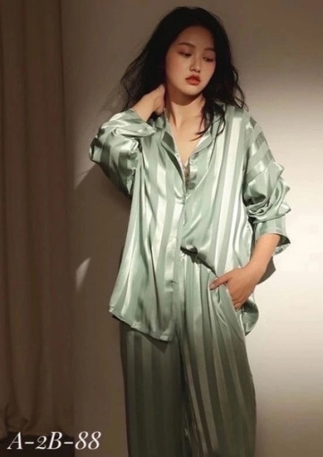 Стильный пижамный комплект из шелкового материала САДОВОД БАЗА
