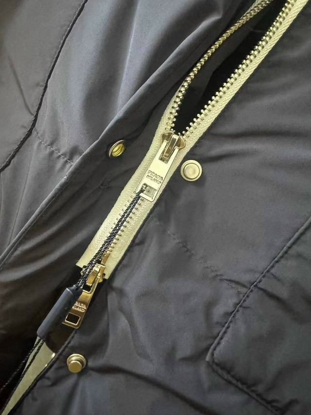 Купить Куртка женская темно-синяя оптом Садовод Интернет-каталог Садовод интернет-каталог